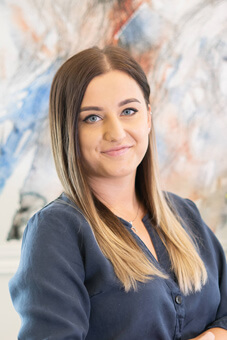 Kosmetyczka w Salonie Kosmetyki Profesjonalnej „Evita” Monika